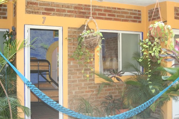 Hospedaje y Alojamiento Ecoturistico En El Campamento Rio Actopan Chicuasen Veracruz